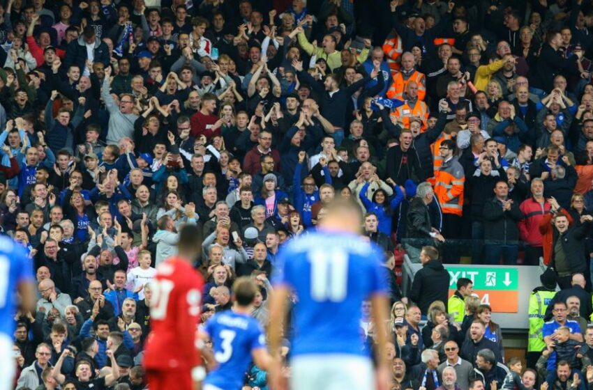 Il-Futbol Ingliż f’Xifer Falliment