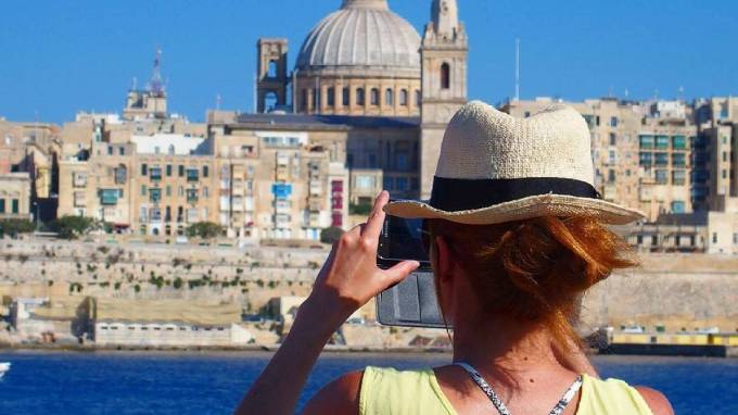 Malta Fuq Il-Lista L-Ħadra Ta’ Franza U Spanja